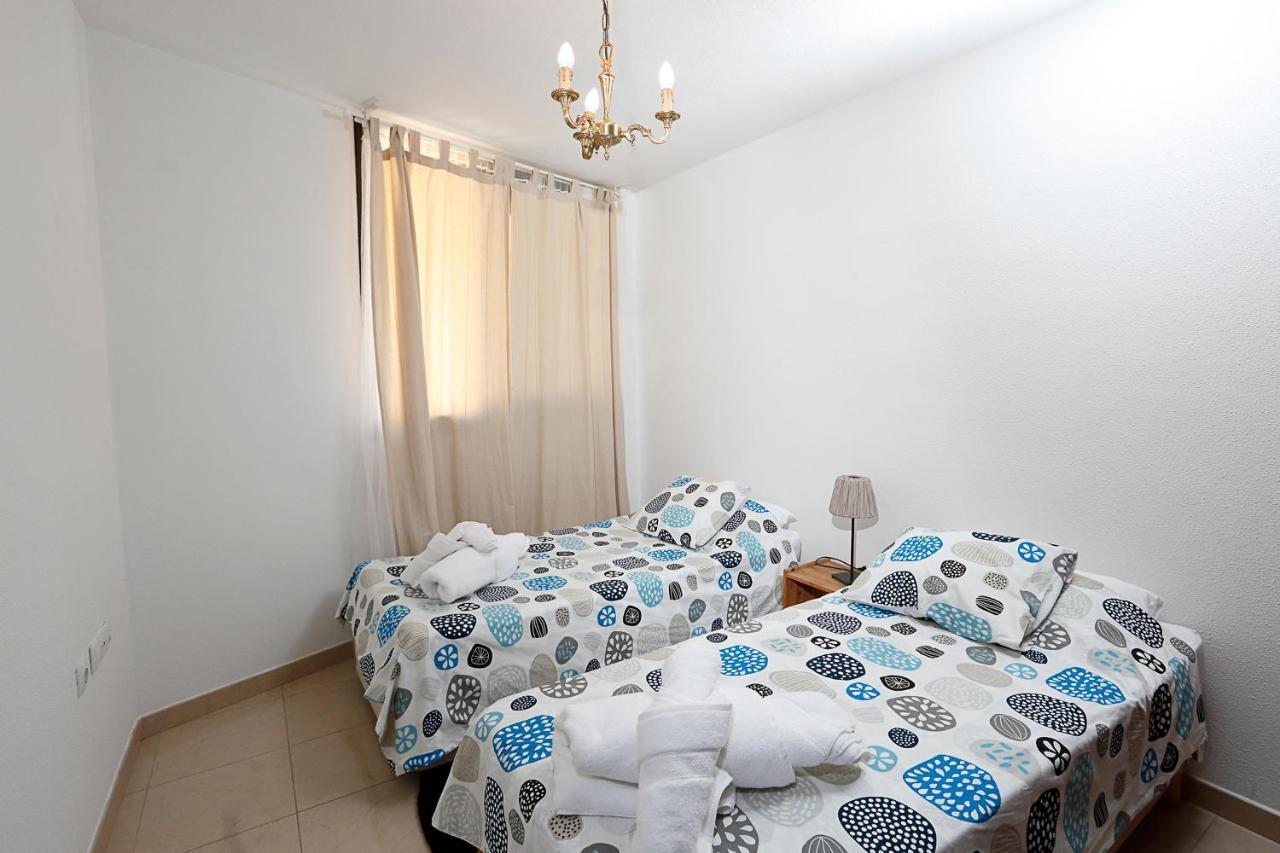 Apartamento Frente Al Puerto De Candelaria A 20 Metros De La Playa. Kültér fotó