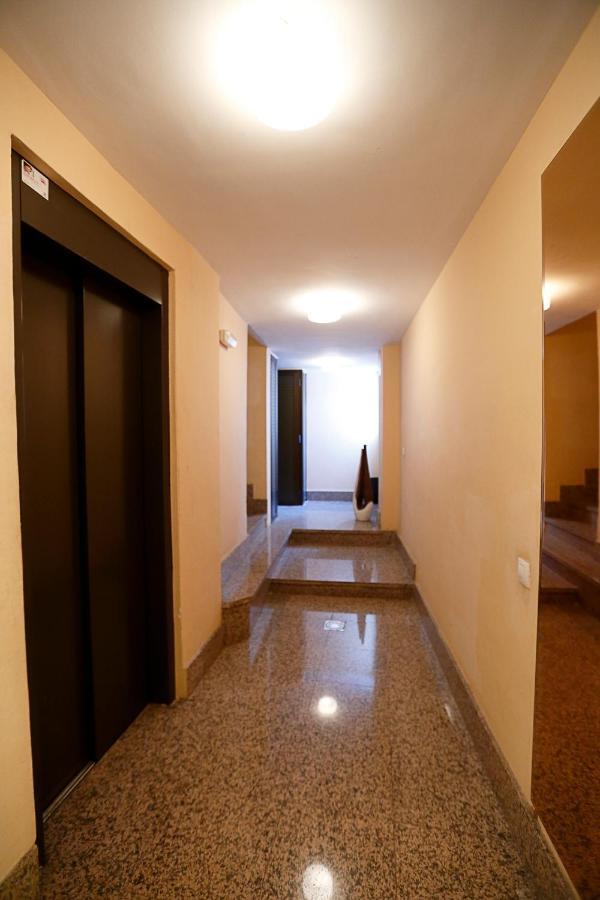 Apartamento Frente Al Puerto De Candelaria A 20 Metros De La Playa. Kültér fotó