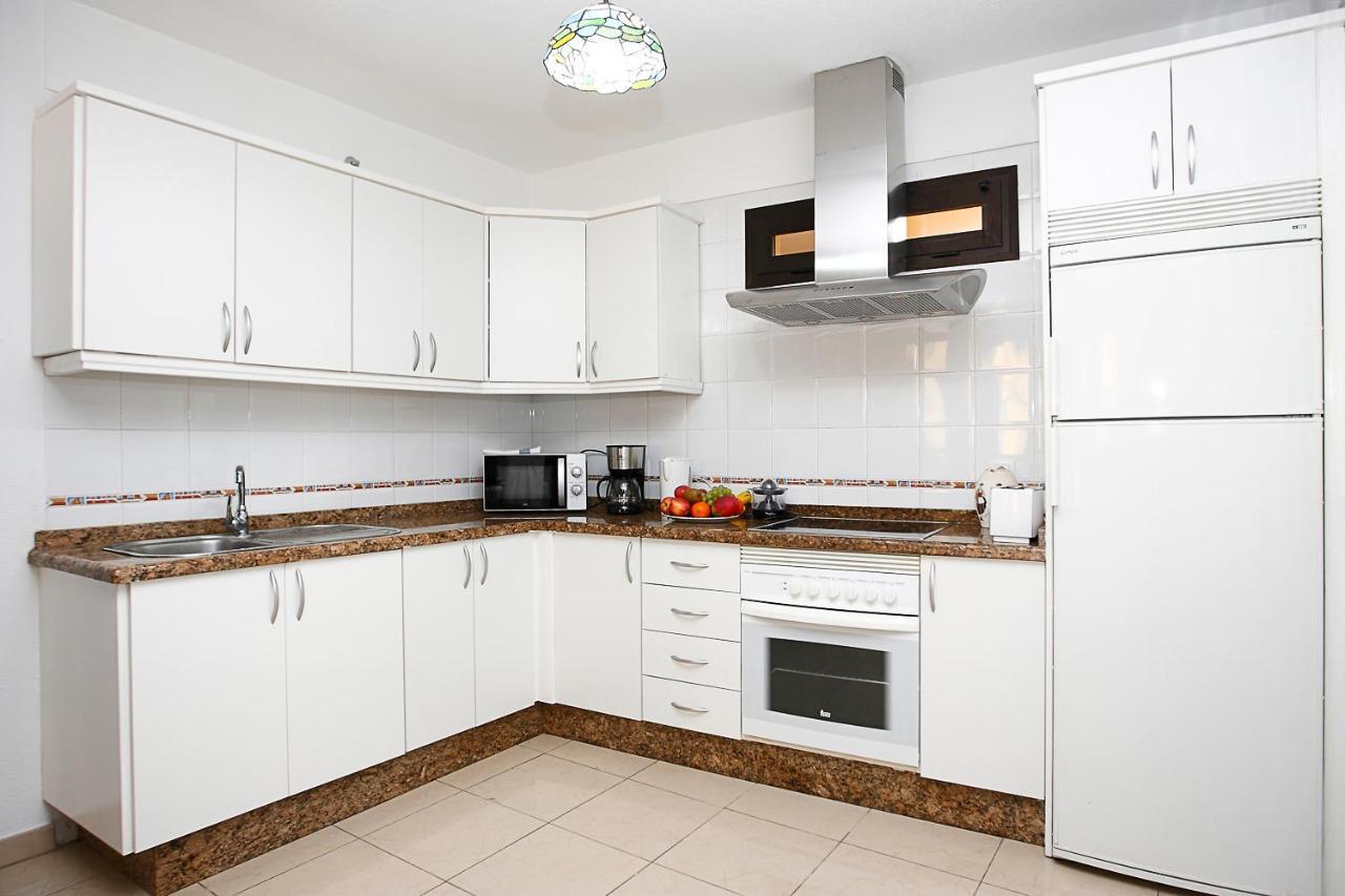 Apartamento Frente Al Puerto De Candelaria A 20 Metros De La Playa. Kültér fotó
